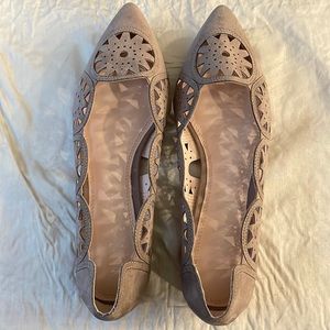 Kelly & Katie, Nude Flat, 8